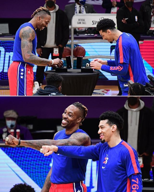 在线娱乐-先喜后悲！霍华德领完戒指出场6分钟便被罚下