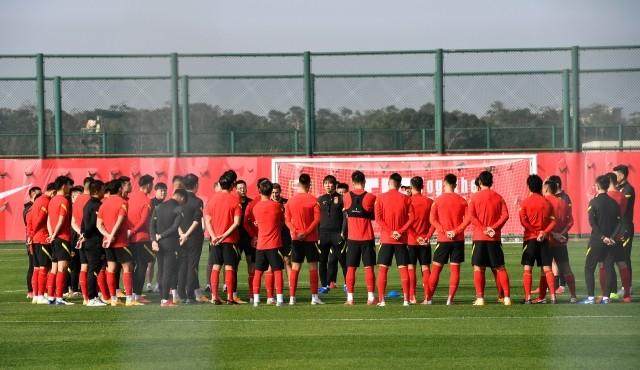 九游app-【热身赛】吴兴涵张玉宁进球 国足热身两球胜亚泰